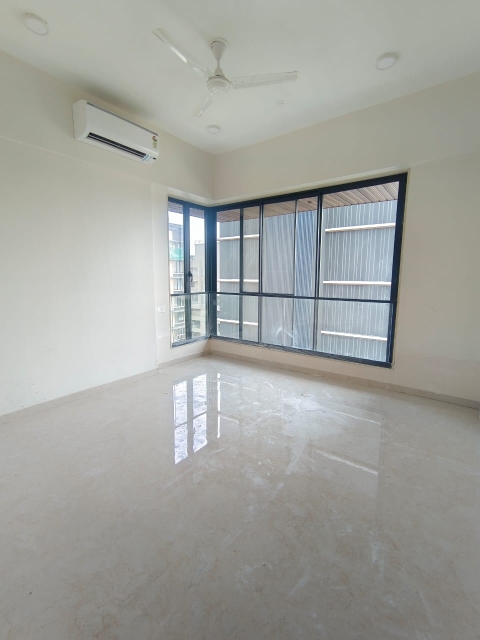 3 BHK Apartment For Rent in Khar West