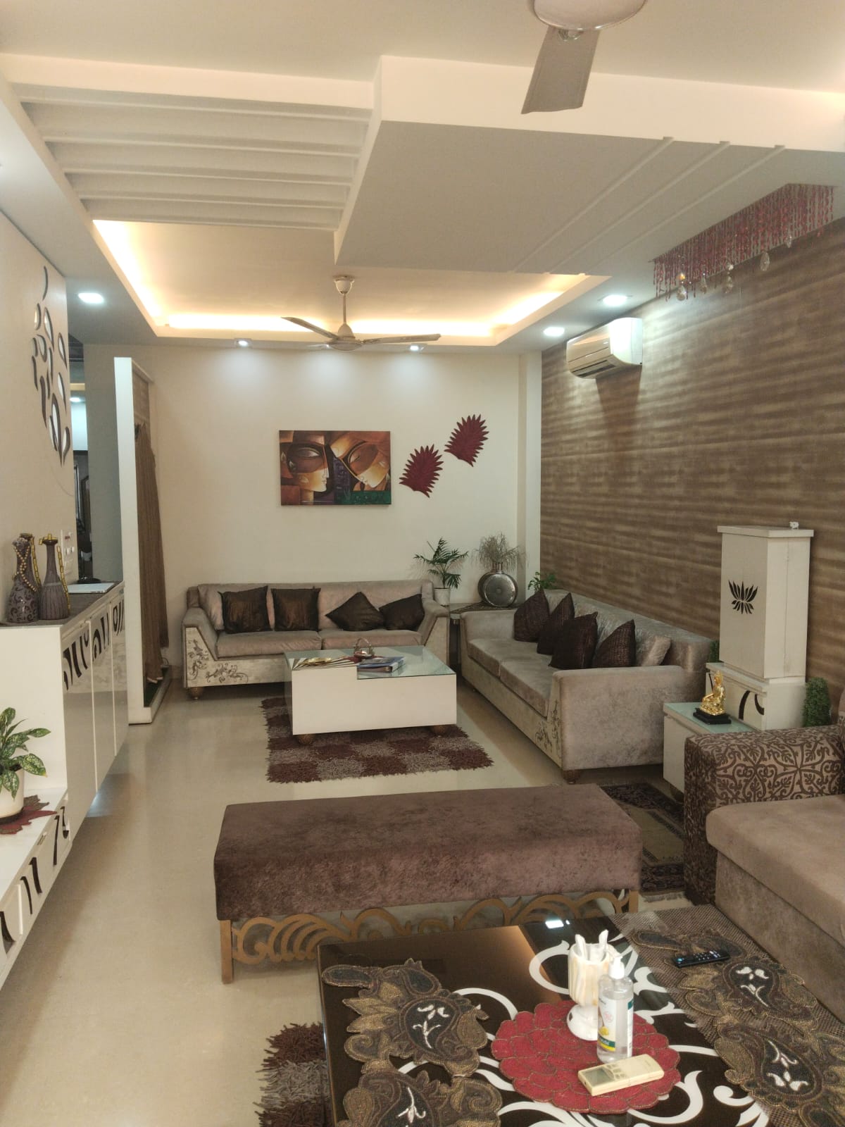 3 BHK + Pooja Room,Servant Room,Study Room,Extra Room Apartment For Rent in Uday Park