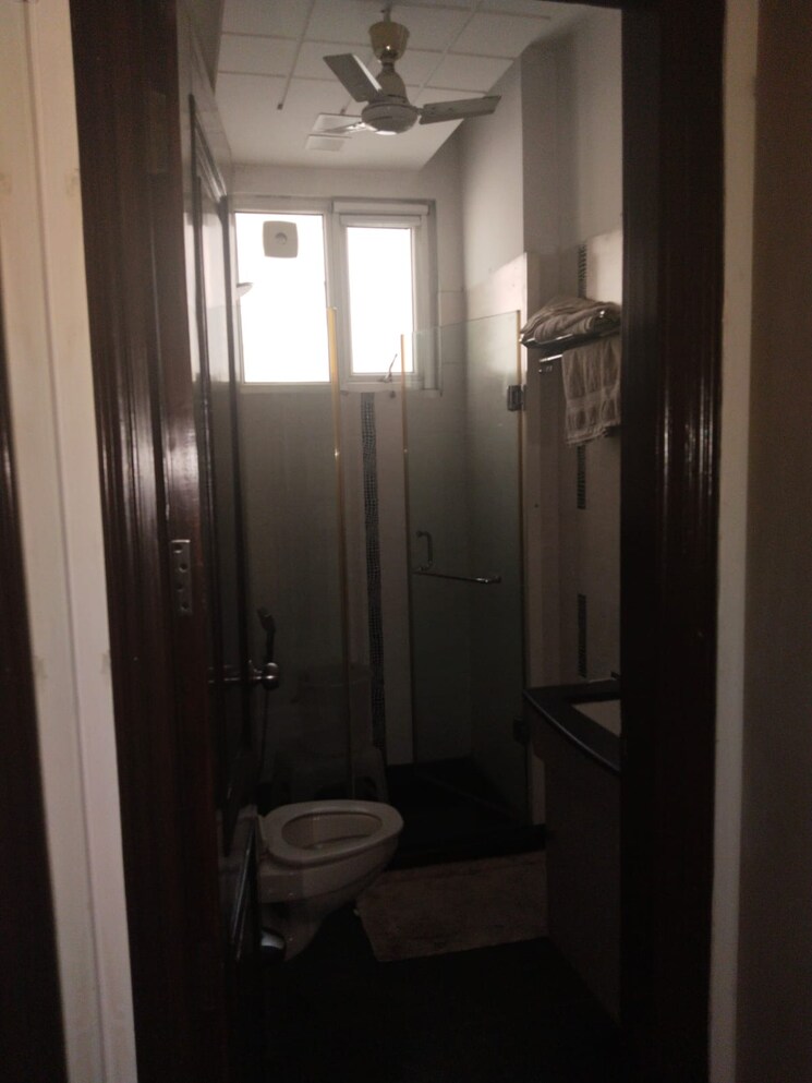 undefined, uday park 3 Bedroom 2000 Sq.Ft. Apartment In Uday Park Delhi 8817859