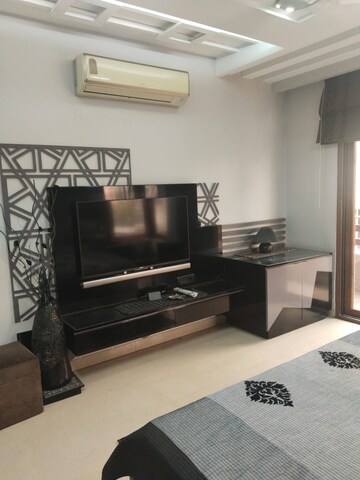 Living Room in 3 BHK Apartment at Uday Park – for Rent