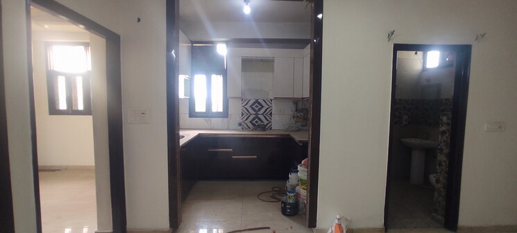 Room, omaxe-park-plaza 3 Bedroom 1350 Sq.Mt. Builder Floor In Shakti Khand 2 Ghaziabad 8817890