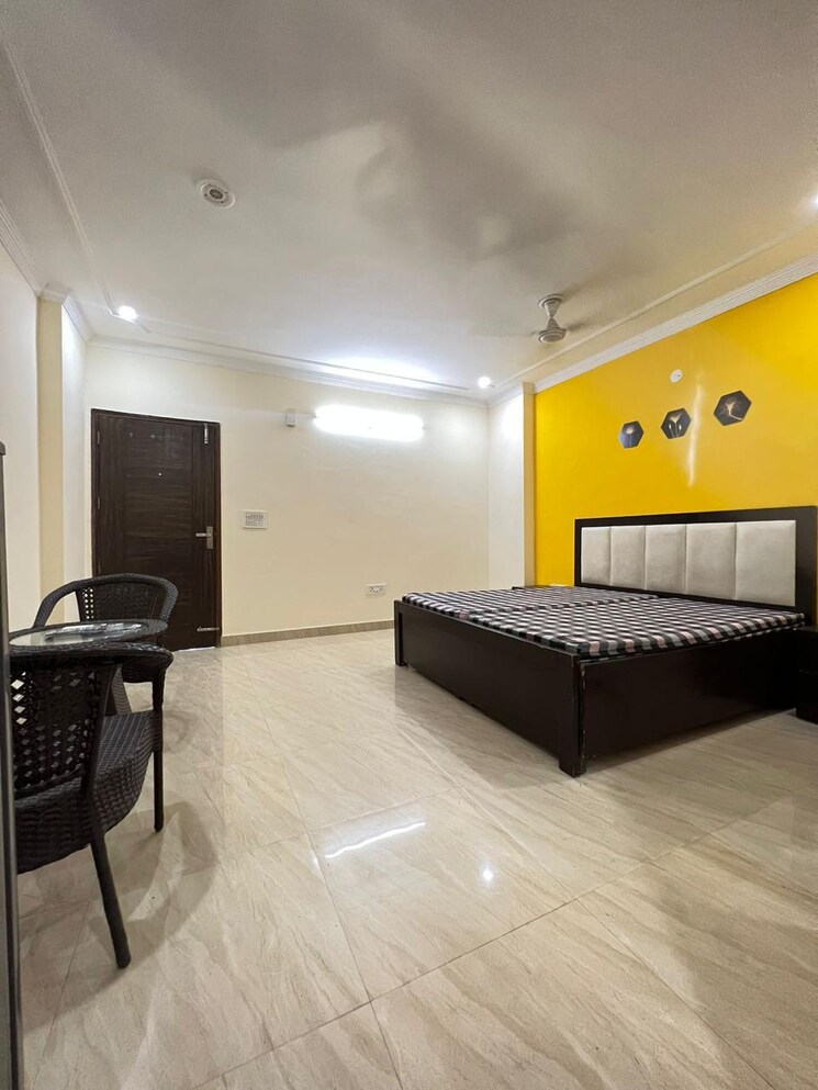 Master Bedroom, vipul-world-plots 1 RK 497 Sq.Ft. Builder Floor In Sector 48 Gurgaon 8817907