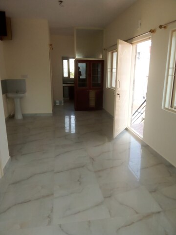 Room in 2 BHK Builder Floor at Ejipura – for Rent