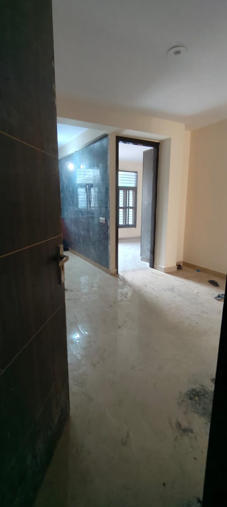 Room, unitech-arcadia 1 Bedroom 615 Sq.Ft. Builder Floor In South City 2 Gurgaon 8817930