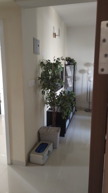 Furnished Amenities in 1 BHK Apartment at Kadubeesanahalli – for Sale