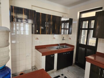 Kitchen in 3.5 BHK Apartment at Souvenir Apartment, Sector 52 – for Rent