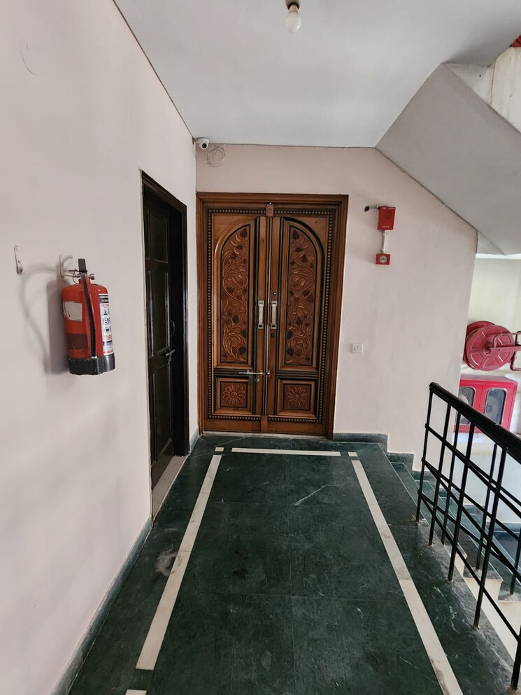 undefined, souvenir-apartment 3.5 Bedroom 2500 Sq.Ft. Apartment In Sector 52 Gurgaon 8817993