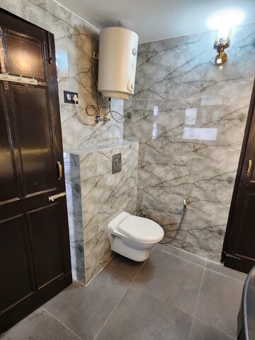 Bathroom in 3.5 BHK Apartment at Souvenir Apartment, Sector 52 – for Rent