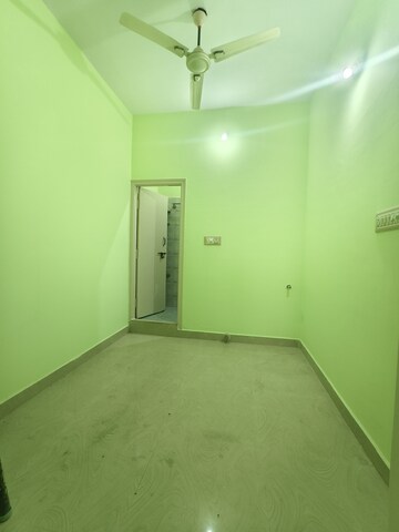Room in 2 BHK Builder Floor at Iti Layout – for Rent
