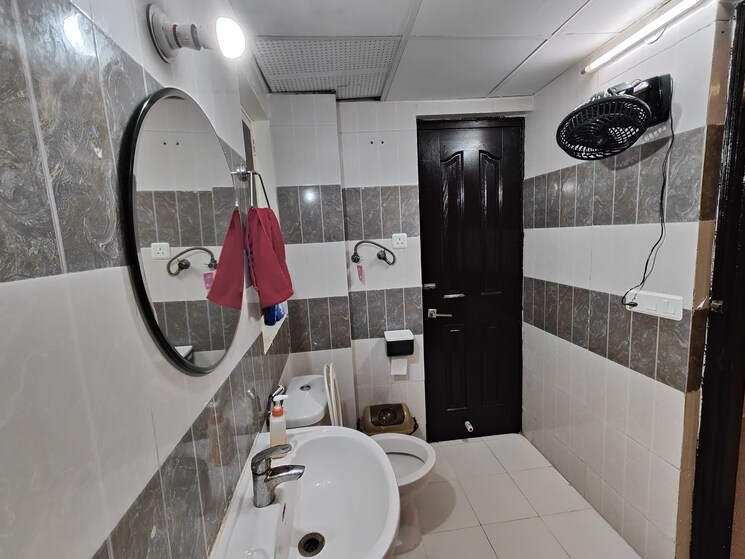 Master Bedroom, jm-orchid 2.5 Bedroom 1147 Sq.Ft. Apartment In Sector 76 Noida 8818005