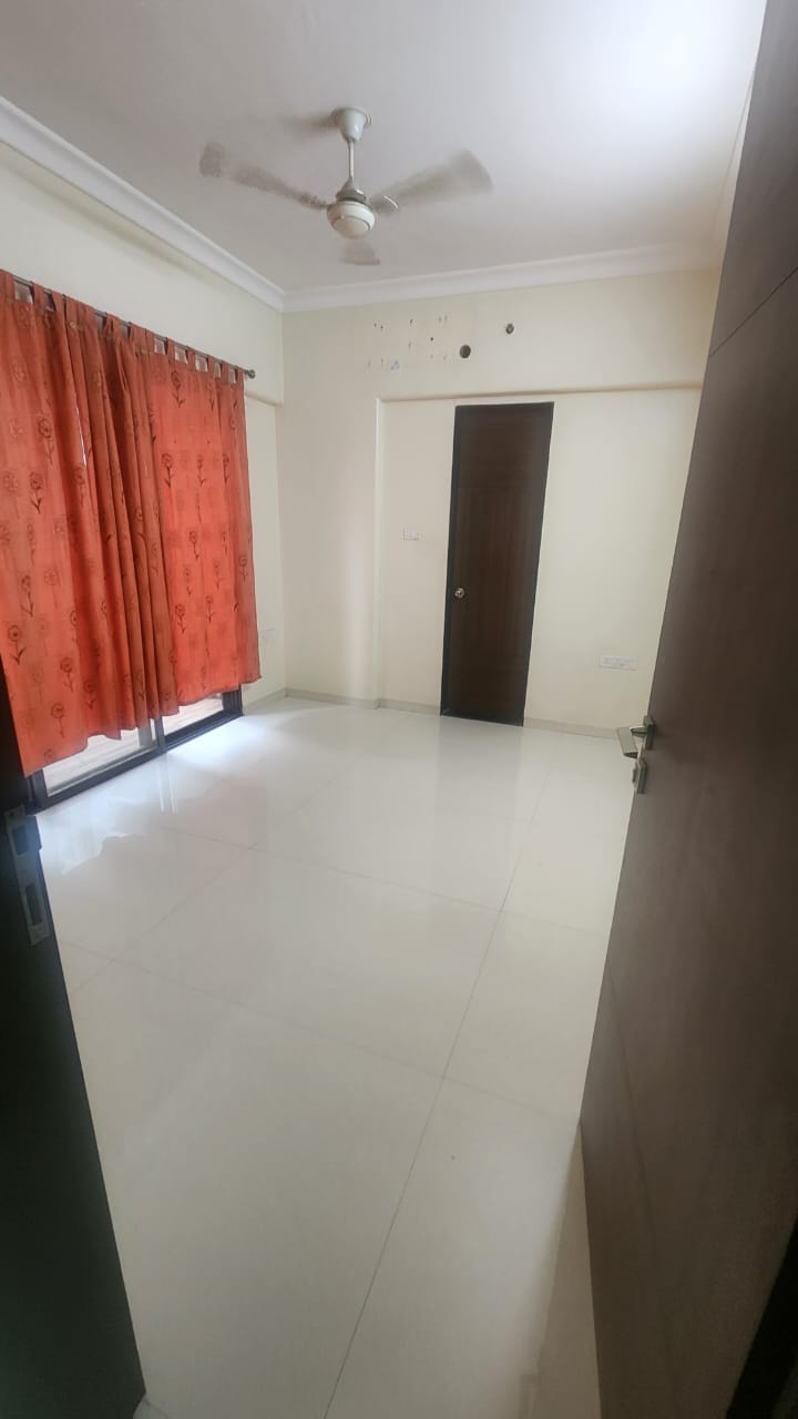 3 BHK 1015 Sq.Ft. Apartment in Goel Ganga Florentina