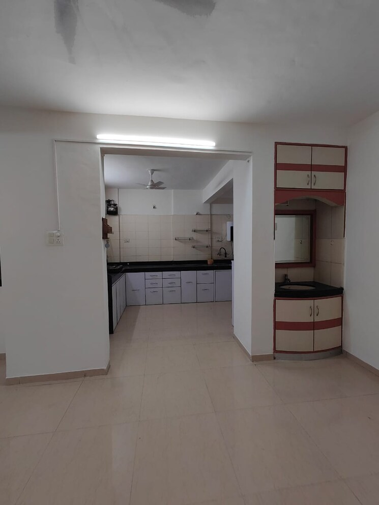 Kitchen, amrut-runwal-daffodils 2 Bedroom 1180 Sq.Ft. Apartment In Nibm Pune 8818032