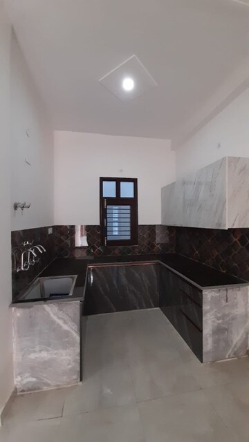 Kitchen in 3 BHK Villa at Amrapali Dream Valley, Tech Zone 4 Greater Noida – for Rent