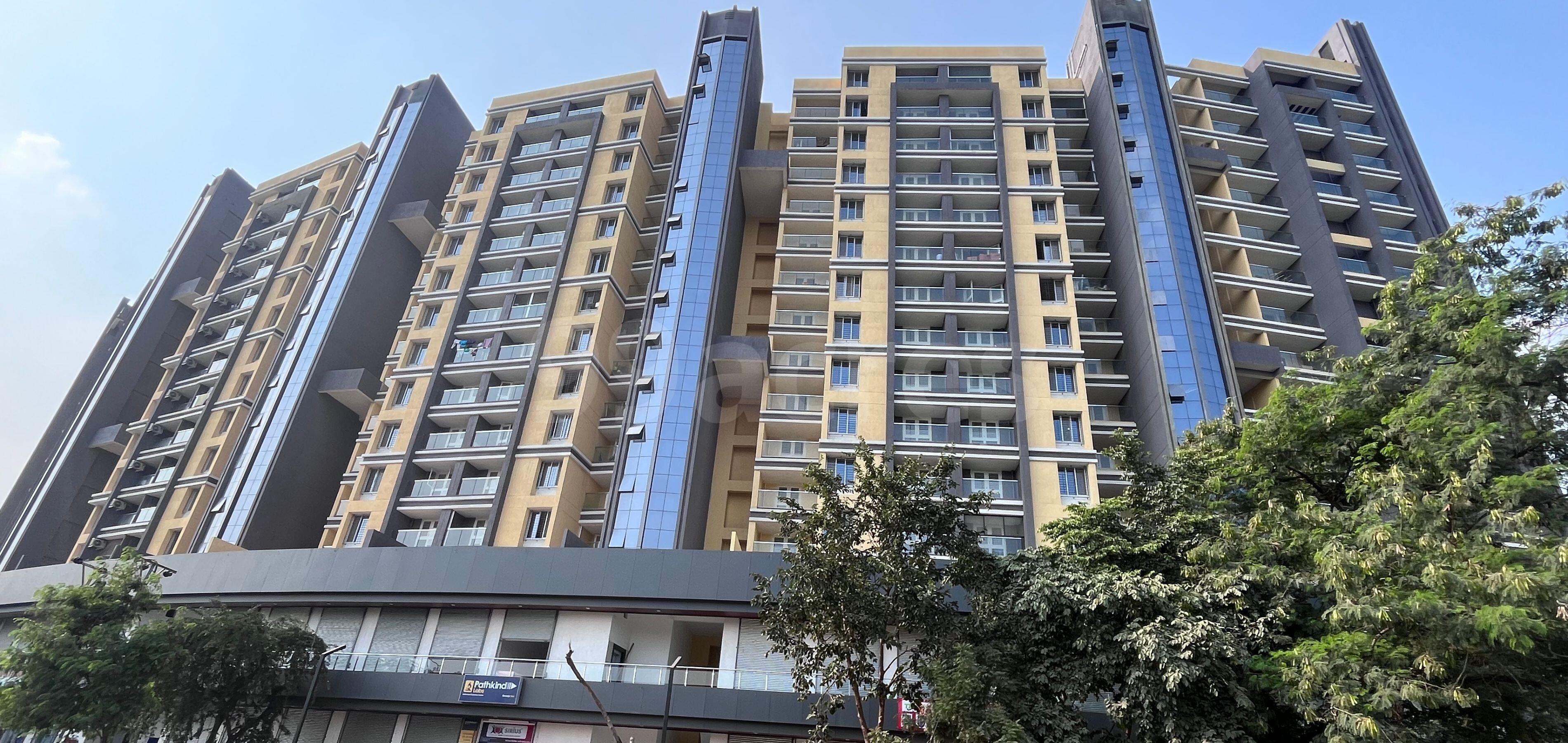 2 BHK + Pooja Room Apartment For Sale in Kohinoor Zen Estate