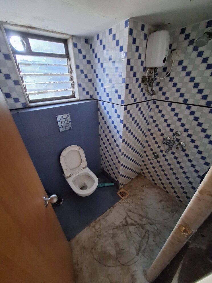 Master Bedroom, accord-chs-andheri-west 2 Bedroom 700 Sq.Ft. Apartment In Andheri West Mumbai 8818060