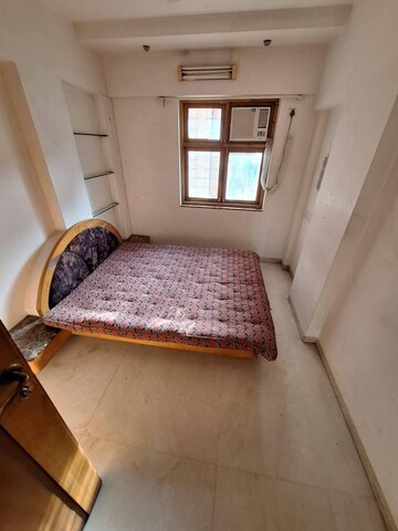 Bedroom in 2 BHK Apartment at Accord CHS Andheri West, Andheri West – for Rent