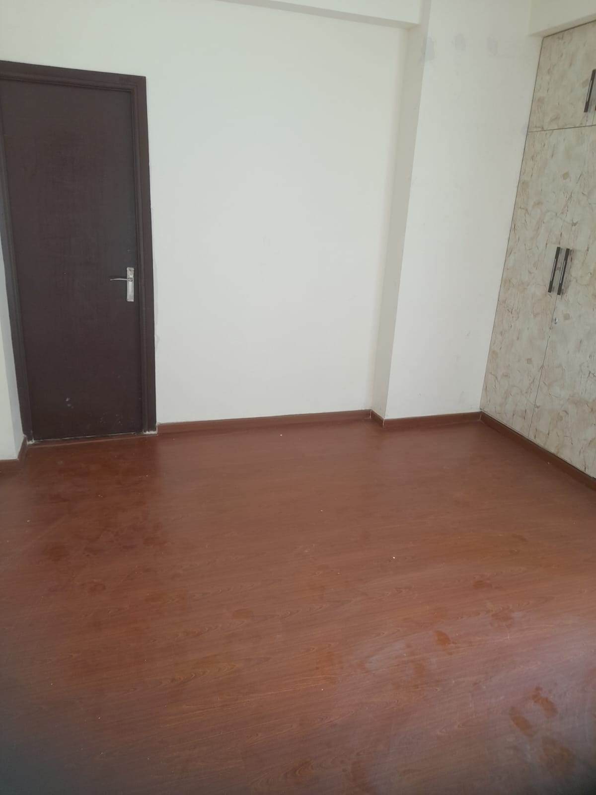 3 BHK Apartment For Rent in Amrapali Centurian Park