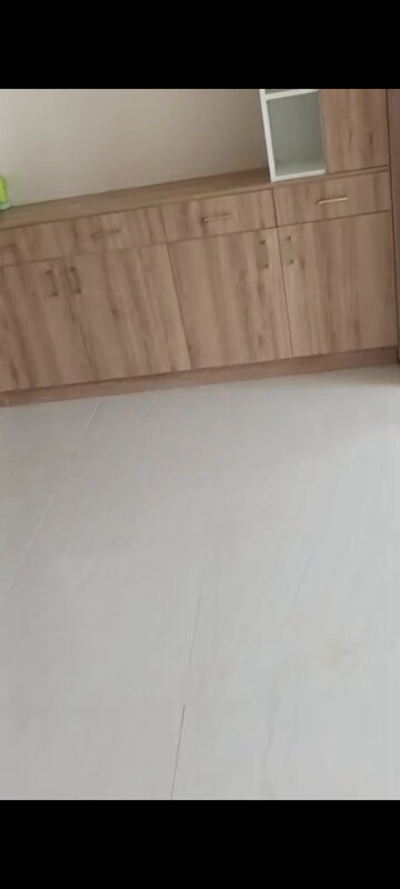  3 BHK Apartment at Gola Road – for Rent
