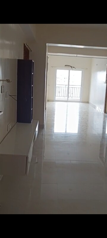 3 BHK Apartment For Rent in Gola Road
