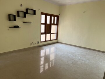 3 BHK Apartment For Rent in Sagar Kunj Apartments, Sector 9a