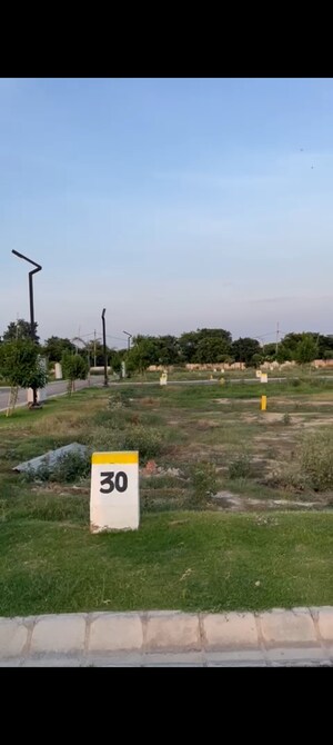  Plot For Sale in Tdi City