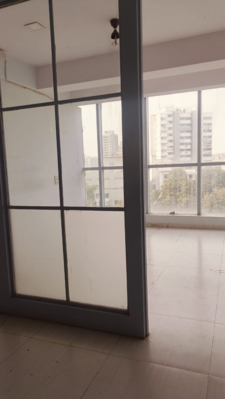 undefined, goregaon east Commercial Office Space 504 Sq.Ft. In Goregaon East Mumbai 8818190