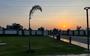 Plot For Sale in Tdi City