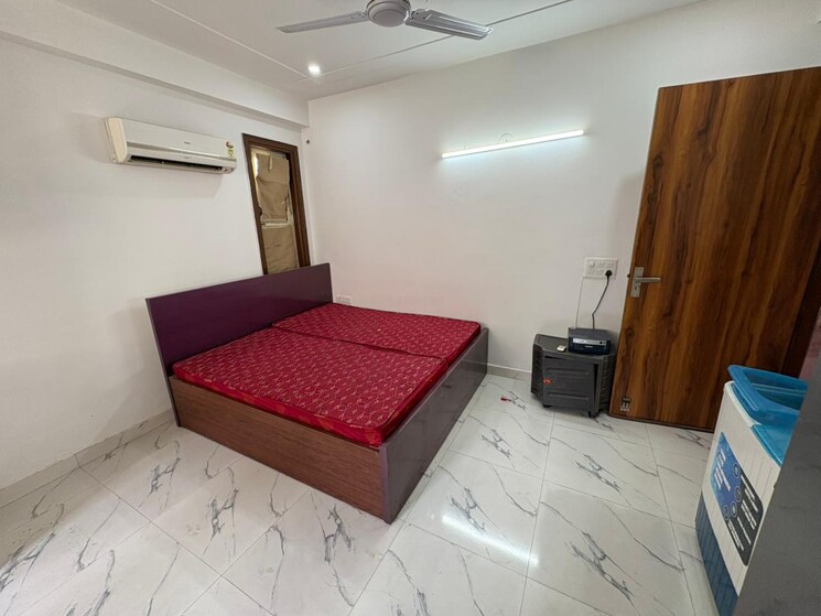 Bedroom, dlf-park-place 4 Bedroom 2677 Sq.Ft. Apartment In Sector 54 Gurgaon 8818309