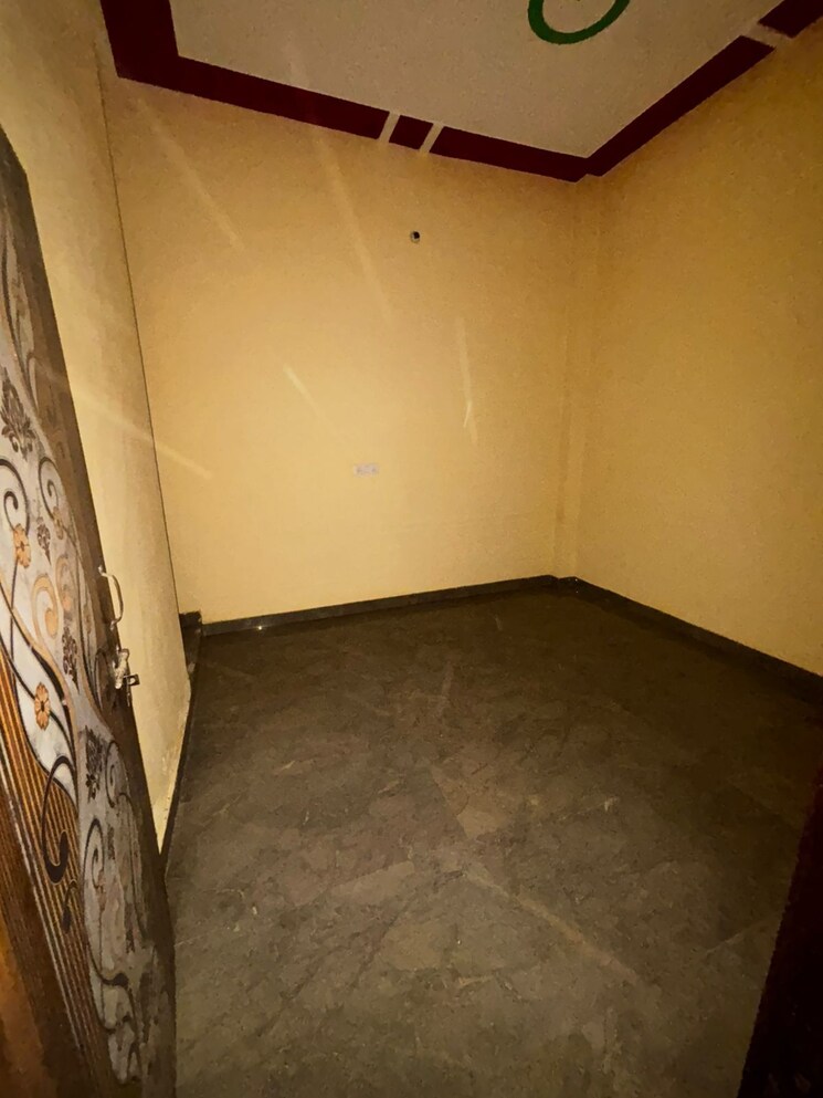 Room, vasundhara sector 1 2 Bedroom 850 Sq.Ft. Builder Floor In Vasundhara Sector 1 Ghaziabad 8818319