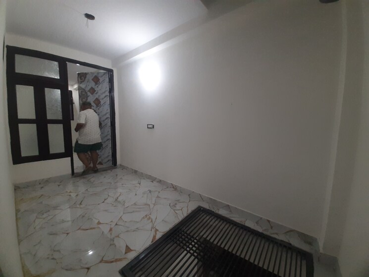 Room, maidan garhi 1 RK 50 Sq.Yd. Builder Floor In Maidan Garhi Delhi 8818320