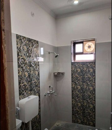 Bathroom in 2 BHK Independent House at Gomti Nagar – for Rent