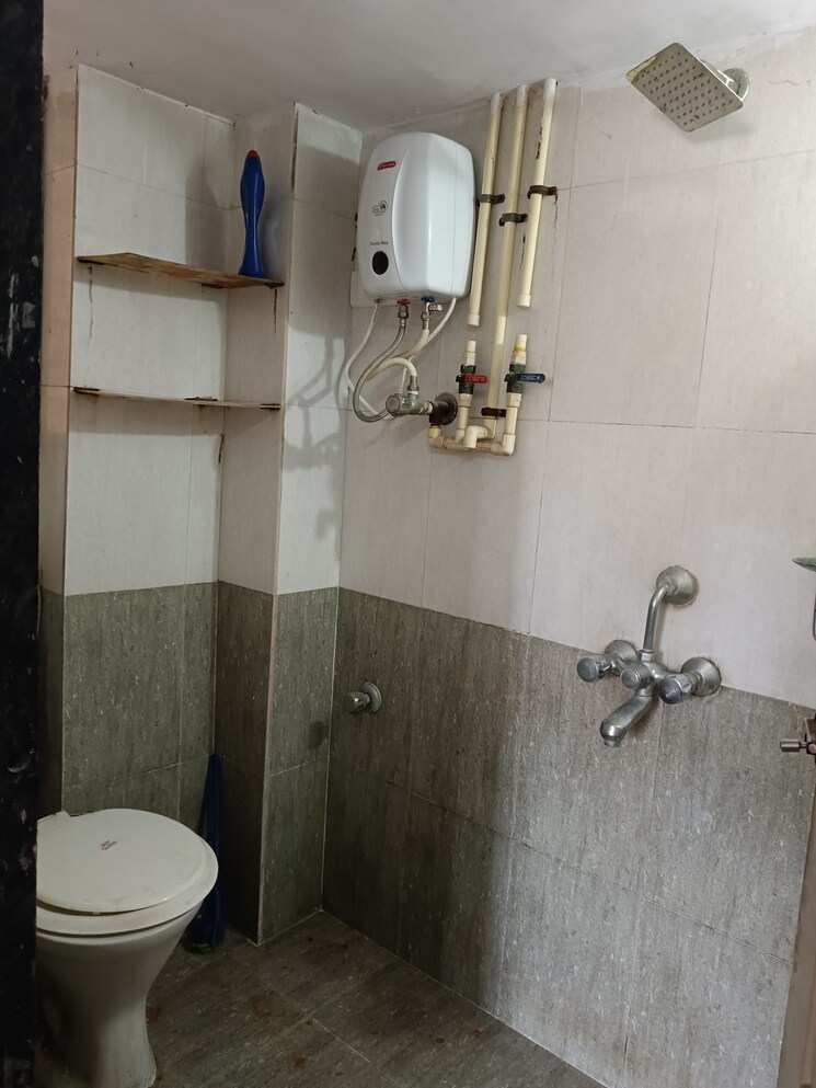 Attached Bathroom, crystal-tower 2 Bedroom 1250 Sq.Ft. Apartment In Parel Mumbai 8818349