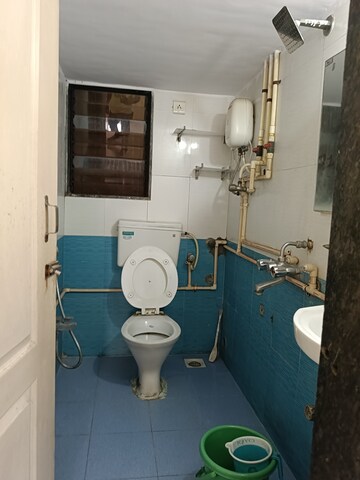 Bathroom in 2 BHK Apartment at Crystal Tower, Parel – for Rent