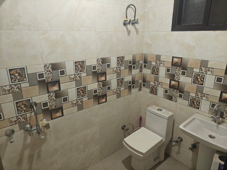 Master Bedroom, sg-homes 3 Bedroom 730 Sq.Ft. Apartment In Vasundhara Sector 4 Ghaziabad 8818346