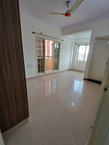 Furnished Amenities in 2 BHK Builder Floor at Tavarekere – for Rent