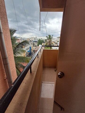 Furnished Amenities in 2 BHK Builder Floor at Tavarekere – for Rent