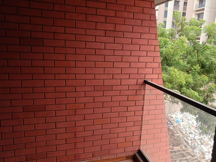 Balcony, zundal 3 Bedroom 250 Sq.Yd. Apartment In Zundal Ahmedabad 8818371