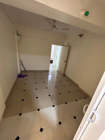 Bathroom in 2 BHK Apartment at Akhurath CHS, Sanpada – for Sale