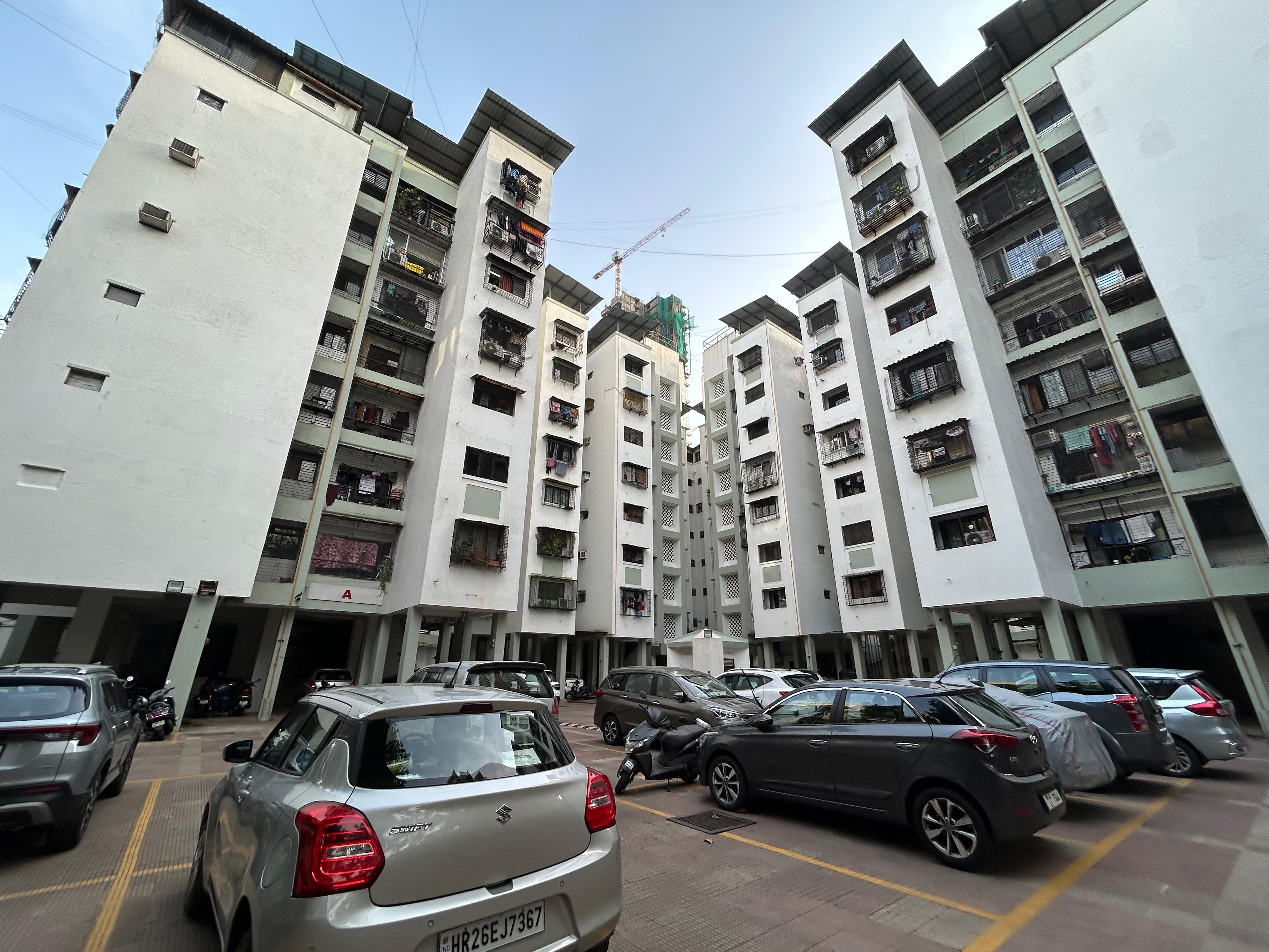 2 BHK + Study Room,Extra Room Apartment For Sale in Akhurath CHS