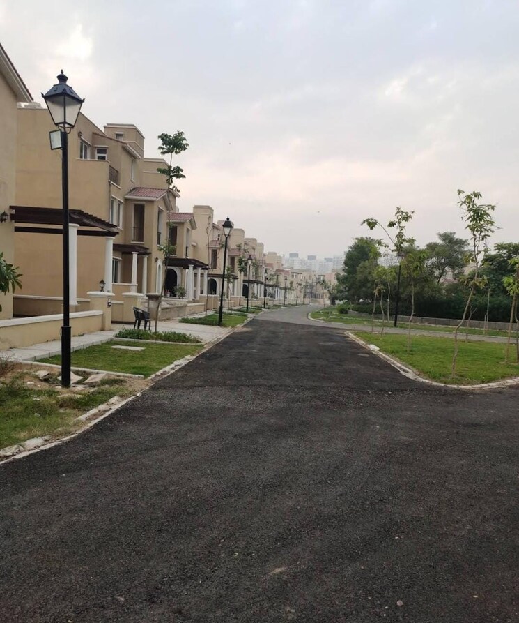 Exterior View, emaar-marbella 5 Bedroom 360 Sq.Yd. Villa In Sector 66 Gurgaon 8818332