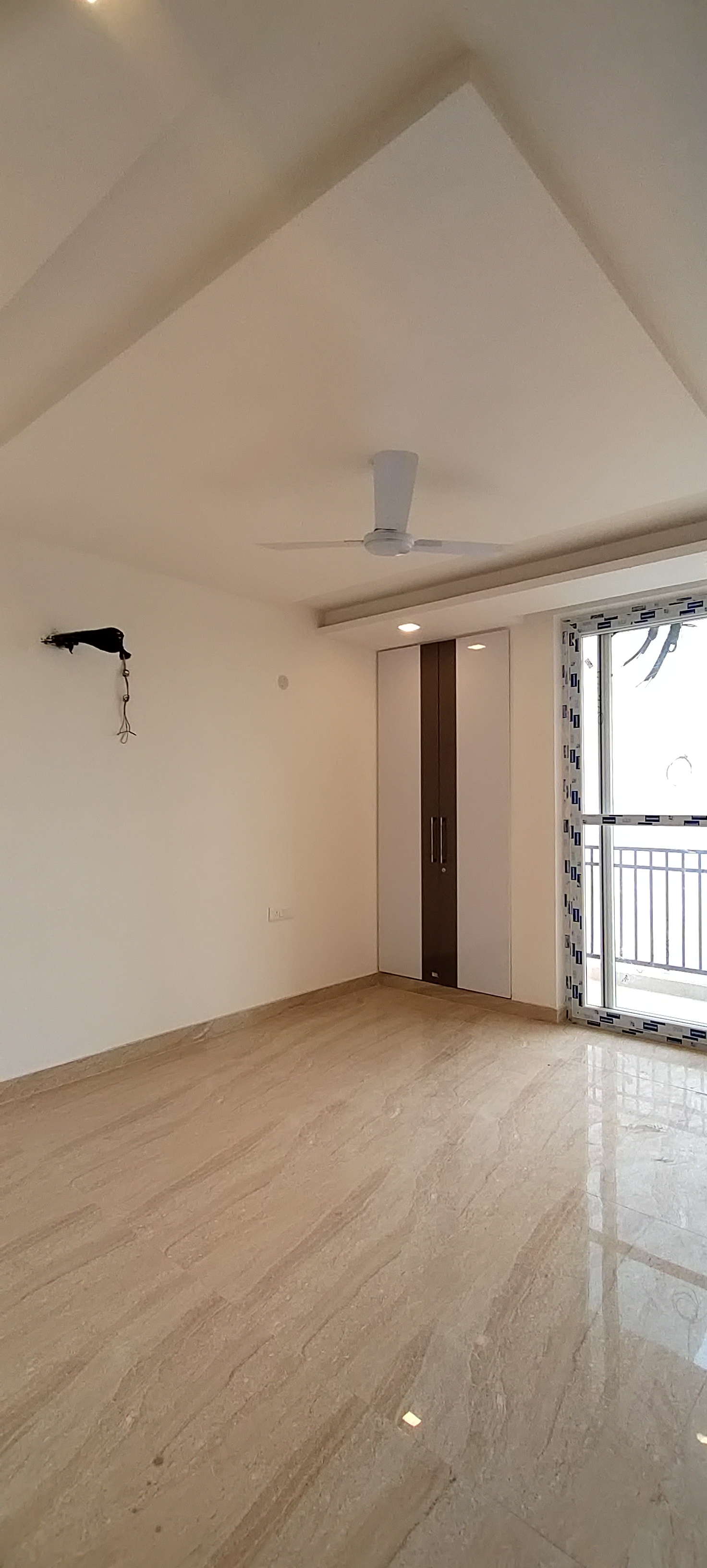 3 BHK + Pooja Room Builder Floor For Sale in Bptp District 5 B Block 
