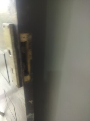 Furnished Amenities in 2 BHK Builder Floor at Vasundhara Sector 13 – for Sale