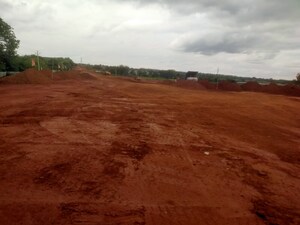  Plot For Sale in Manneguda