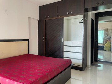 Bedroom in 2 BHK Apartment at DLH Imur, Andheri West – for Rent
