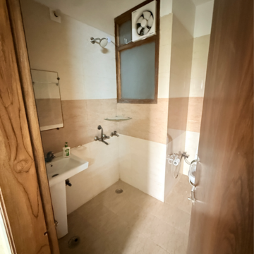 Bathroom in 6+ BHK Independent House at Sector 105 – for Rent