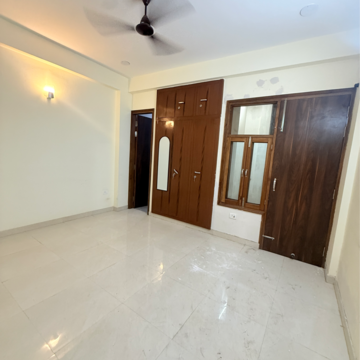 6+ BHK Independent House For Rent in Sector 105