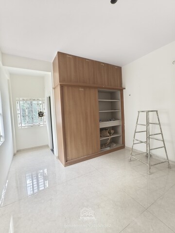 Room in 2 BHK Builder Floor at Iti Layout – for Rent