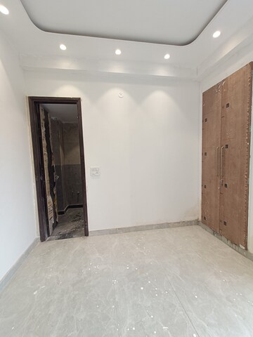 Room in 2 BHK Builder Floor at Burari – for Sale
