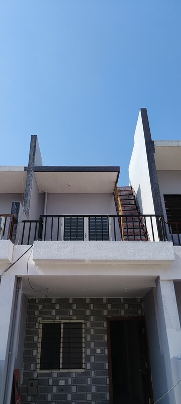 2 BHK Independent House For Sale in Makhmalabad Road