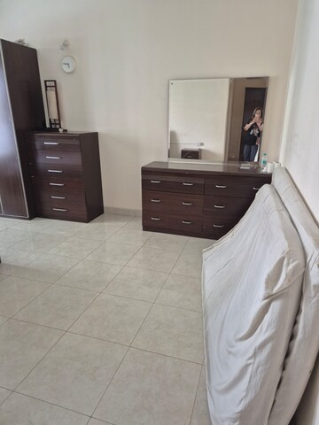 Furnished Amenities in 3.5 BHK Apartment at Ganga Satellite, Wanwadi – for Rent